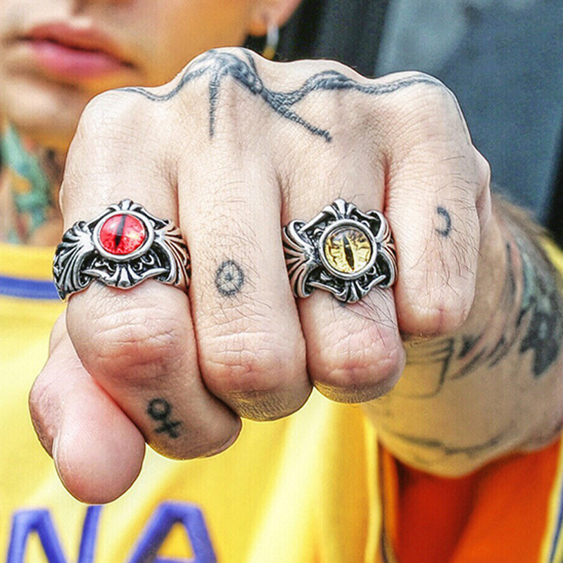 Cincin mata jahat Vines Retro  - Men Accessories Evil Eye ulasan dan harga