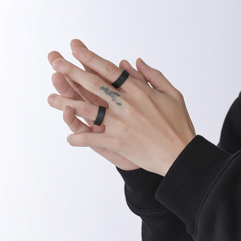 Cincin Keramik Hitam Matte 4Mm - Men'S Accessories Essentials ulasan dan harga